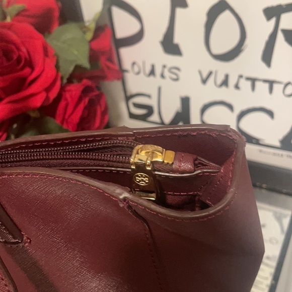 Ladies TORY BURCH LEATHER TOTE BAG Burgundy - Picture 11 of 15